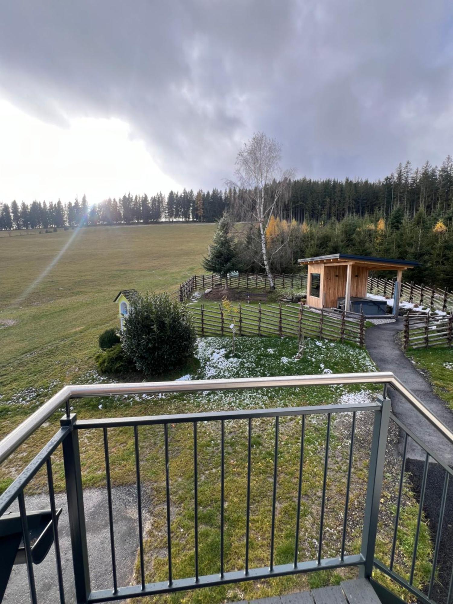 הוילה סנט קתרין אם האונשטיין Waldheimatblick מראה חיצוני תמונה